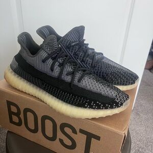 Yeezy 350 Carbon